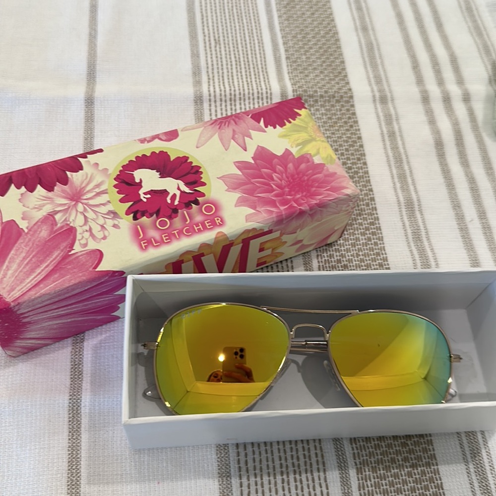 Diff Jojo Fletcher Aviators